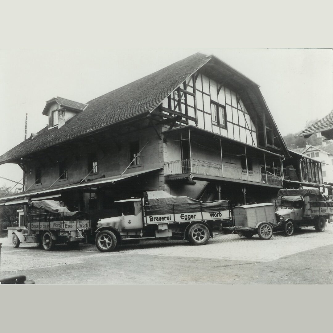 Alte Brauerei mit Egger Bier Lastwagen